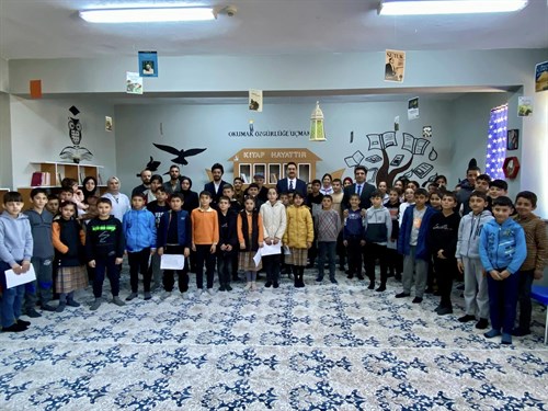 Kaymakamımız Ali YILDIRIM Adımova Ortaokulu ve İlkokulu ile Yoğunhisar İlkokulunu Ziyaret Etti